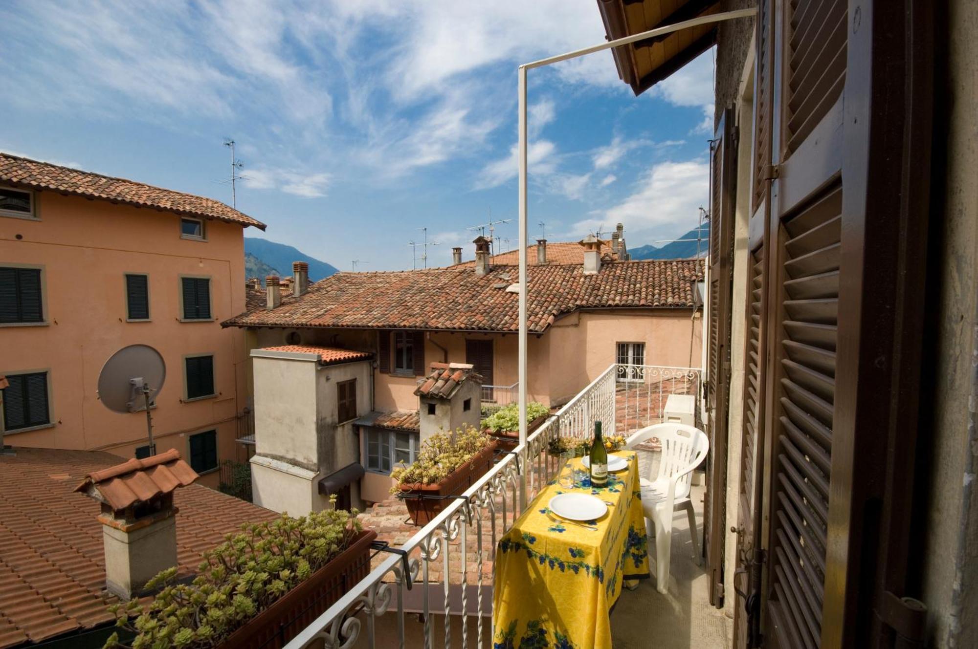 Bellagio Centre Apartment ภายนอก รูปภาพ